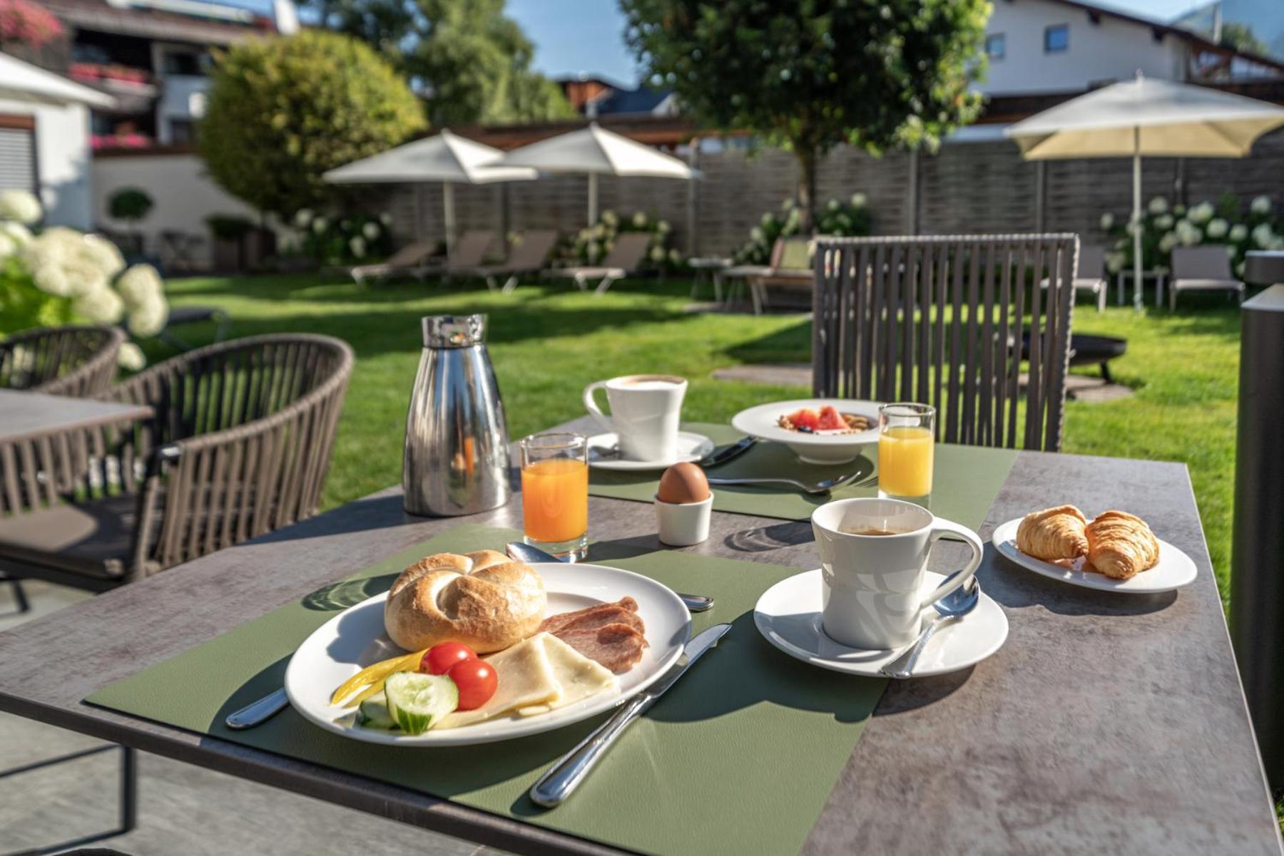 Hotel Bergland Top Quality - Все включено Зеефельд в Тироле Экстерьер фото